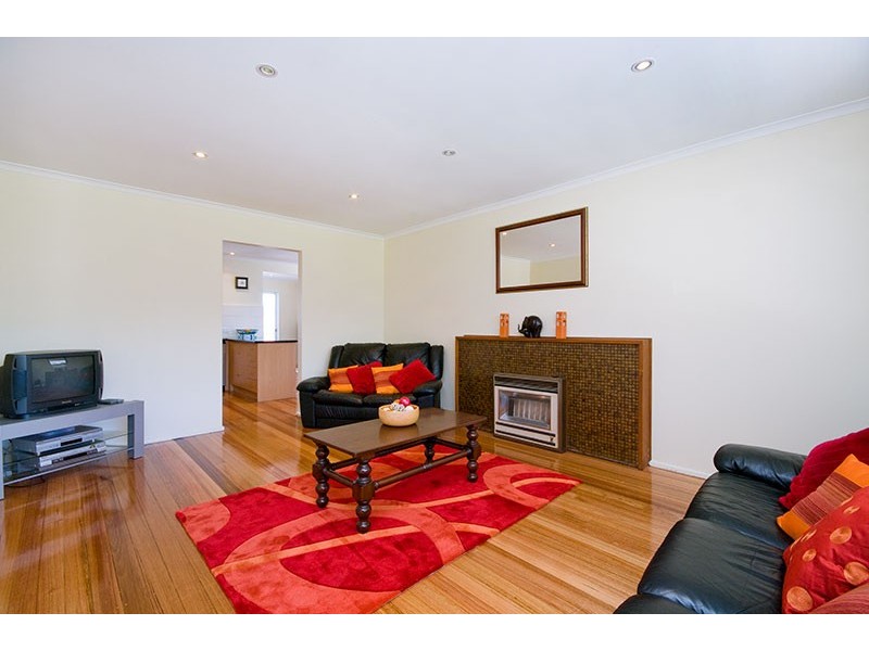 5 Winston Street, Lalor VIC 3075