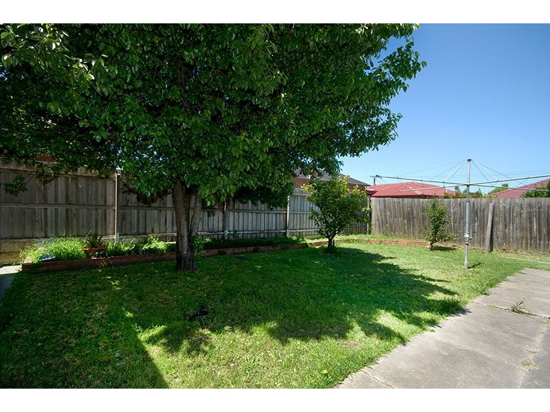 5 Winston Street, Lalor VIC 3075