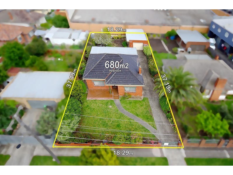 1 Lorna Avenue, Northcote VIC 3070