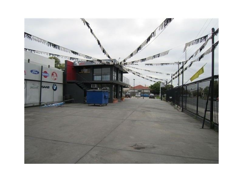 482-484 High Street, Northcote VIC 3070