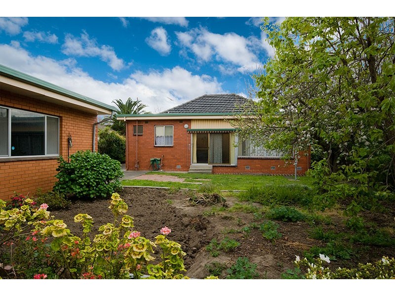 1 Lorna Ave, Northcote VIC 3070