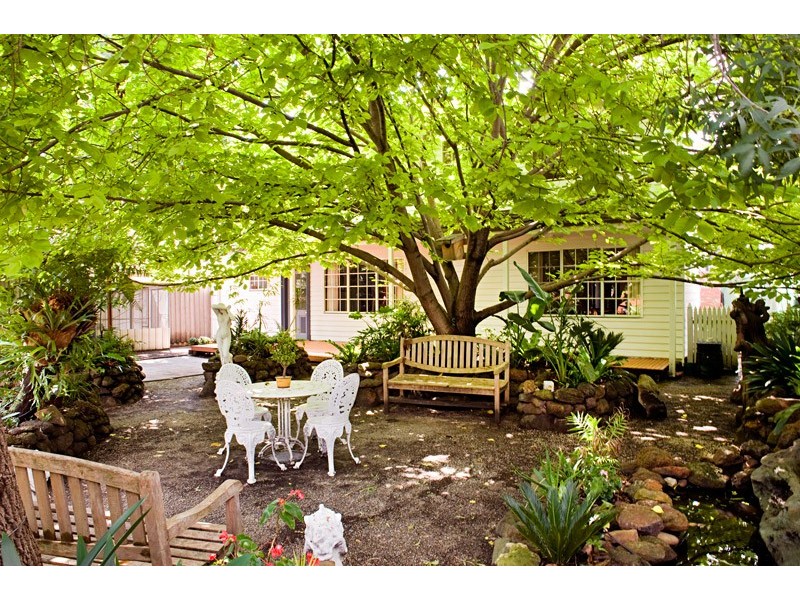 19 Southernhay Street, Reservoir VIC 3073