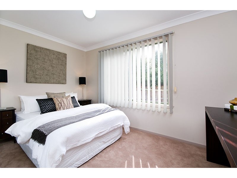 69 Bowman Drive, Mill Park VIC 3082