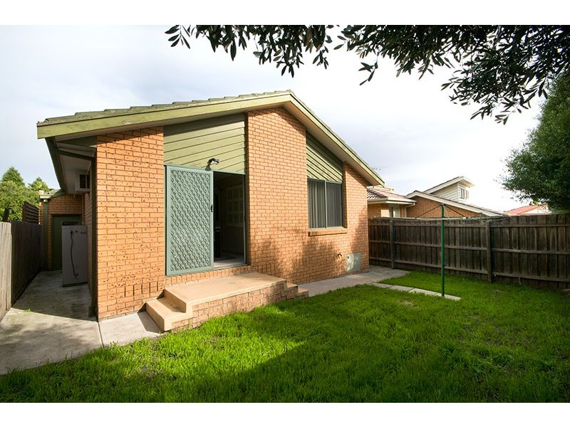 69 Bowman Drive, Mill Park VIC 3082