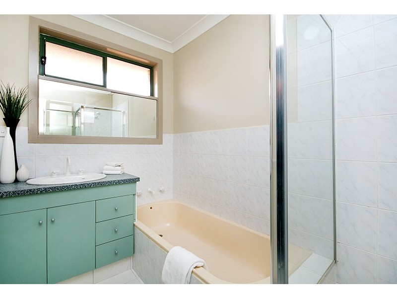 69 Bowman Drive, Mill Park VIC 3082