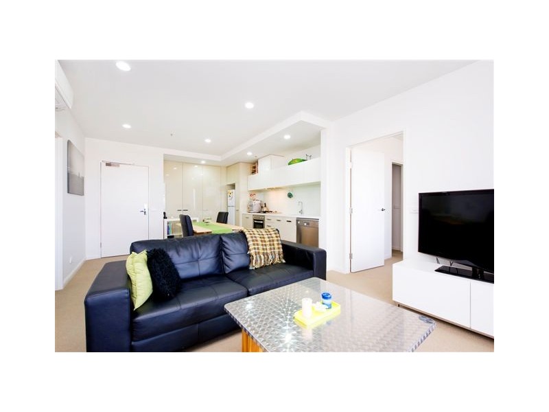 908/8 Breavington Way, Northcote VIC 3070