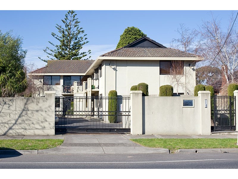 3/305 Station Street, Fairfield VIC 3078
