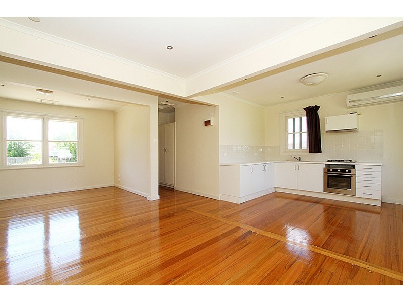 20 Newton Street, Reservoir VIC 3073