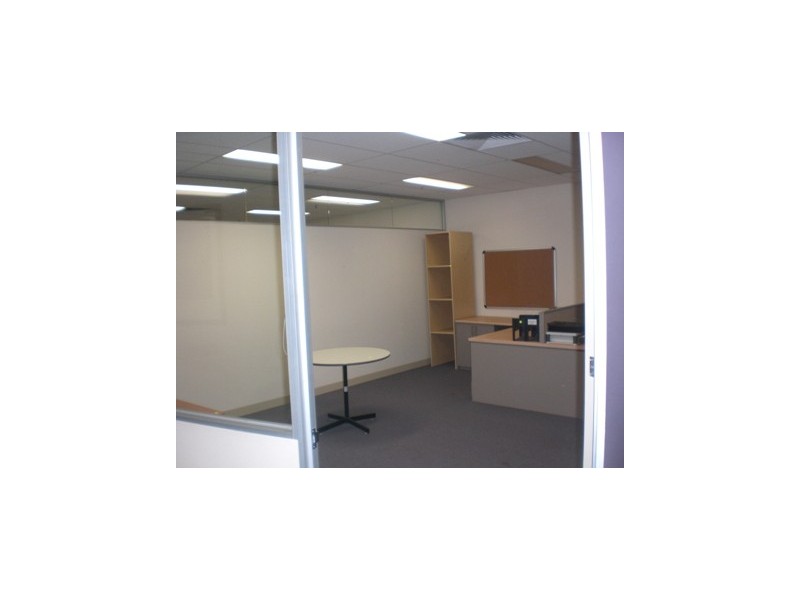 8 Arthurton, Northcote VIC 3070