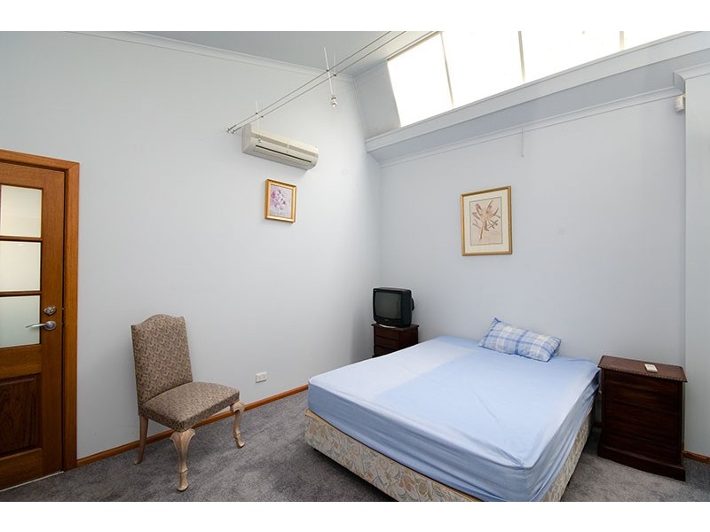 461 High Street, Northcote VIC 3070