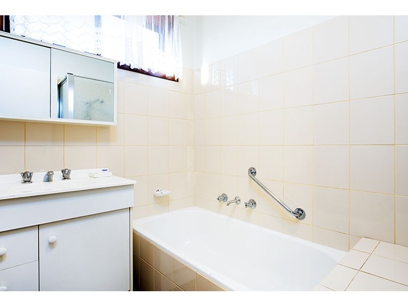 1/34 Swift Street, Thornbury VIC 3071