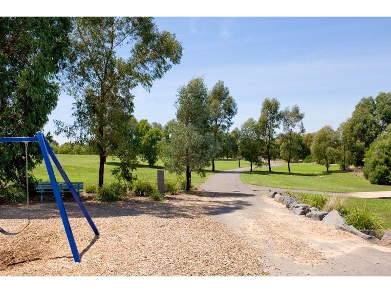 909/8 Breavington Way, Northcote VIC 3070