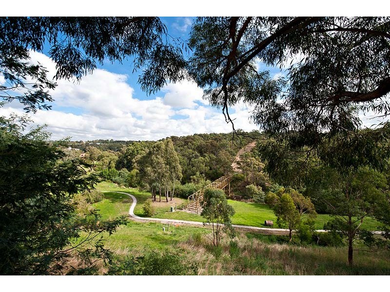 2 Lear Court, Greensborough VIC 3088