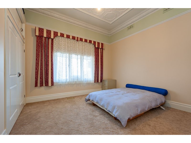 84 Albert Street, Seddon VIC 3011