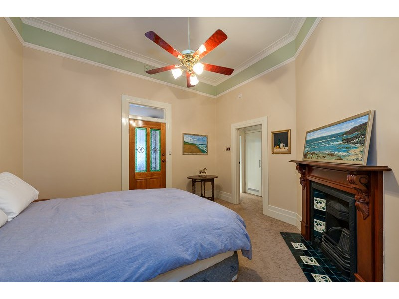 84 Albert Street, Seddon VIC 3011