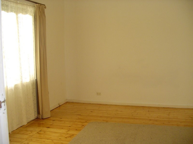 2 Suffolk Avenue, Coburg VIC 3058