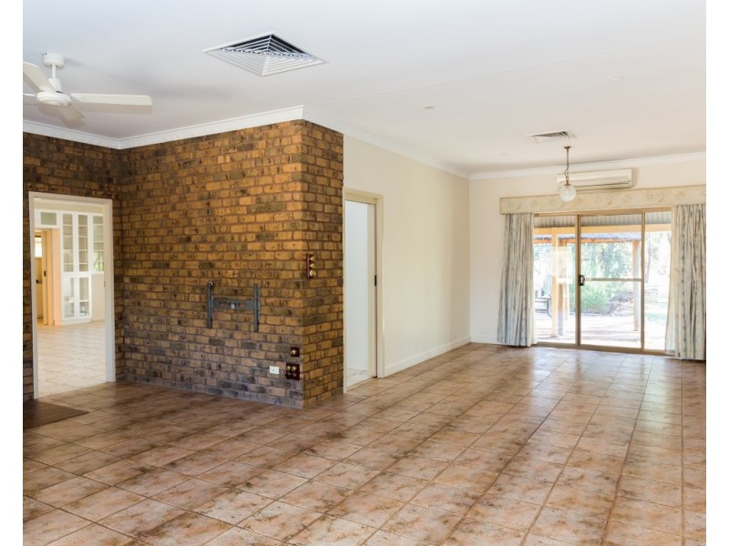 37 Schaber Road, Connellan NT 0870