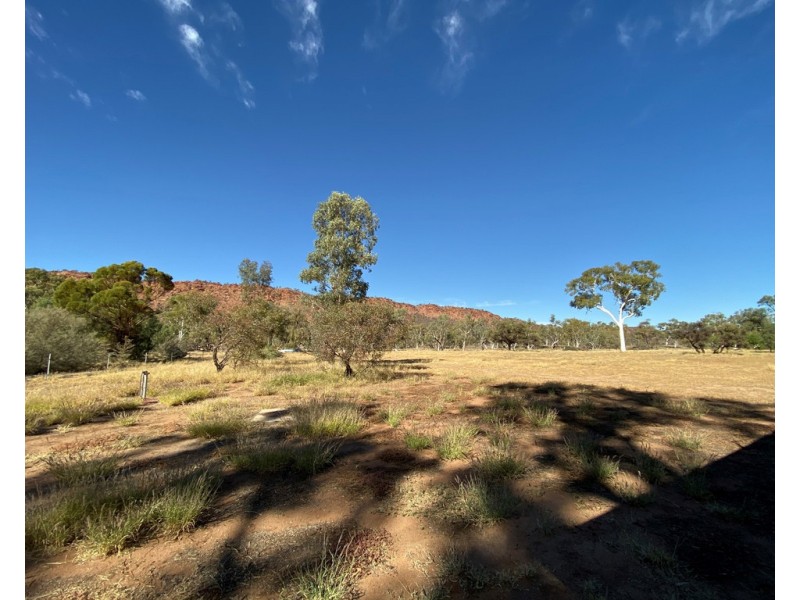 Lot 1974 Ilparpa Road, White Gums NT 0870