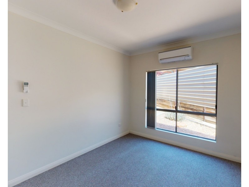 5/19 Latz Cres, Larapinta QLD 4110