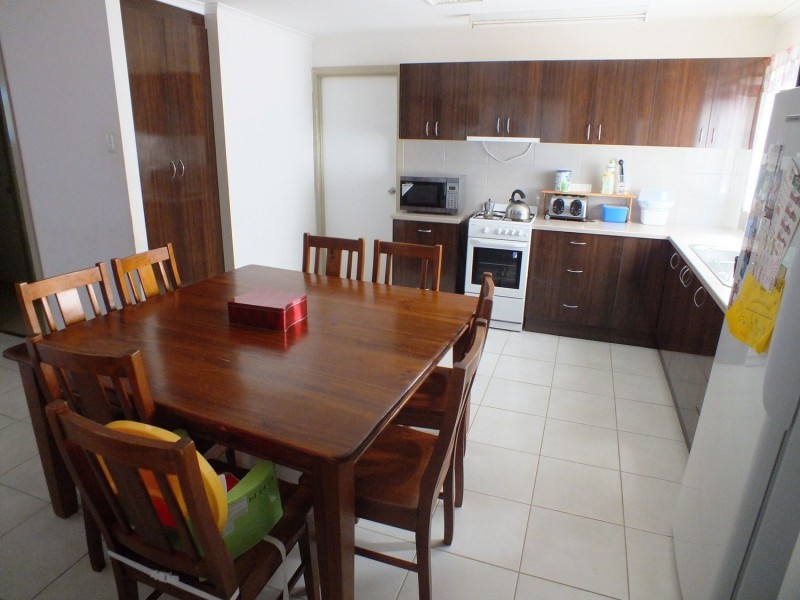 8 Latz Crescent, Larapinta NT 0870