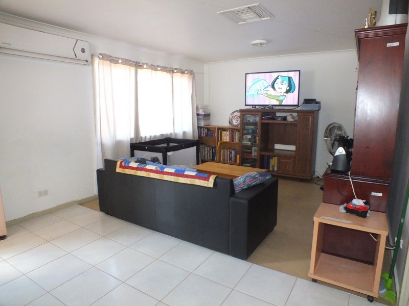 8 Latz Crescent, Larapinta NT 0870