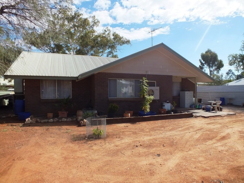 8 Latz Crescent, Larapinta NT 0870
