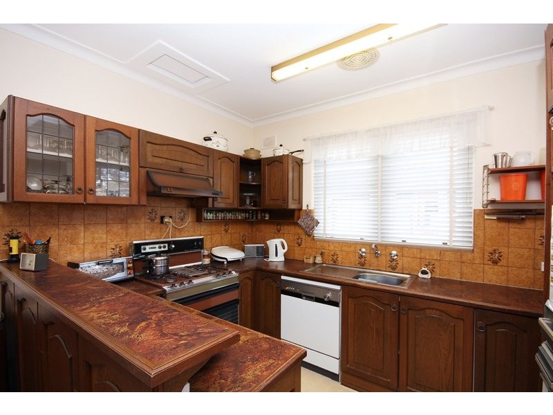 68 Kent Avenue, Clearview SA 5085