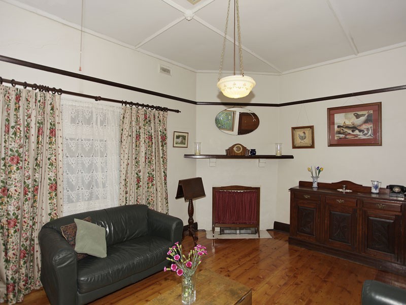 84 Albert Street, Prospect SA 5082