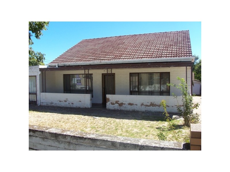 11  Prince Avenue, Blair Athol SA 5084