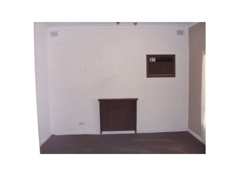 11  Prince Avenue, Blair Athol SA 5084