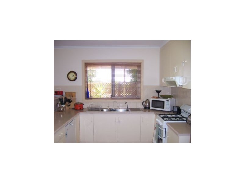 4 Robinson Place, Enfield SA 5085