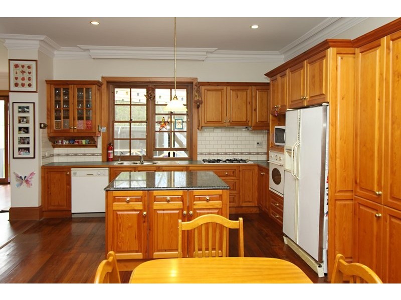 27 Clifton Street, Prospect SA 5082