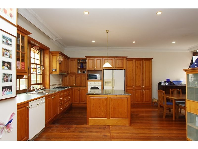 27 Clifton Street, Prospect SA 5082