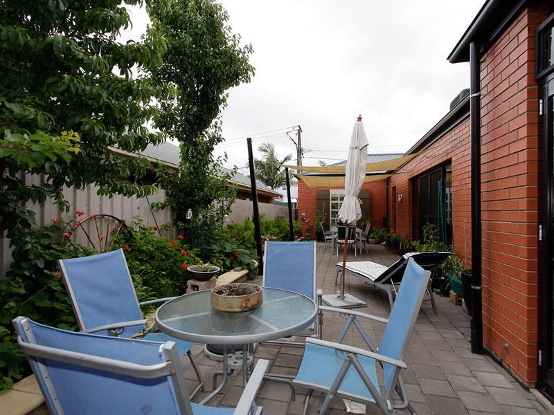 16 Ramsay Avenue, Hillcrest SA 5086