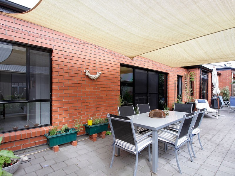 16 Ramsay Avenue, Hillcrest SA 5086