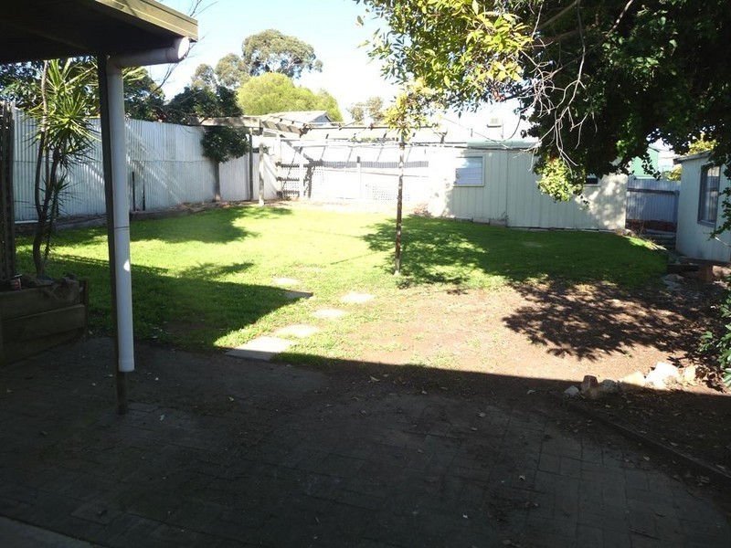 17 Fairview Terrace, Clearview SA 5085