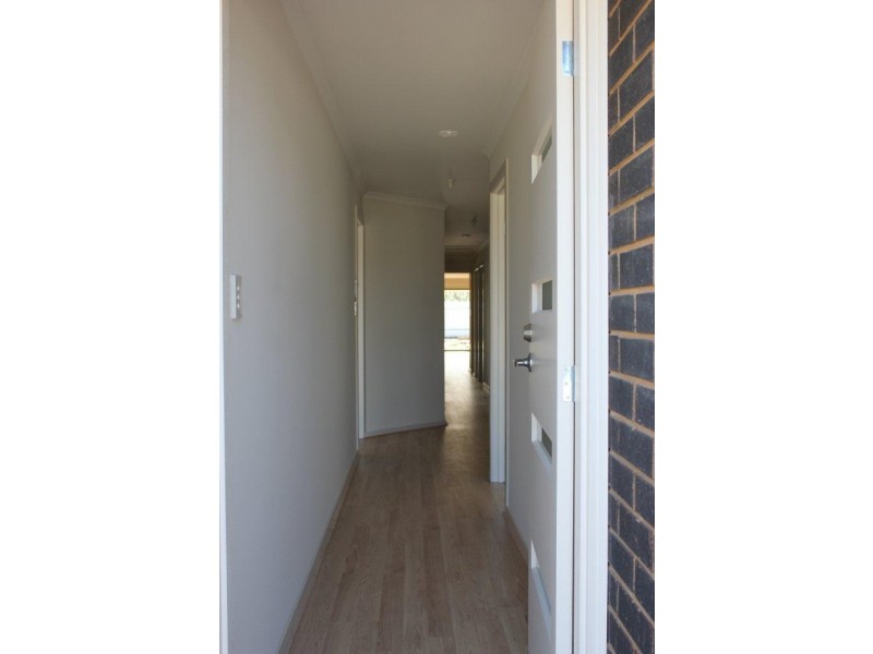 14 Alderney Avenue, Clearview SA 5085