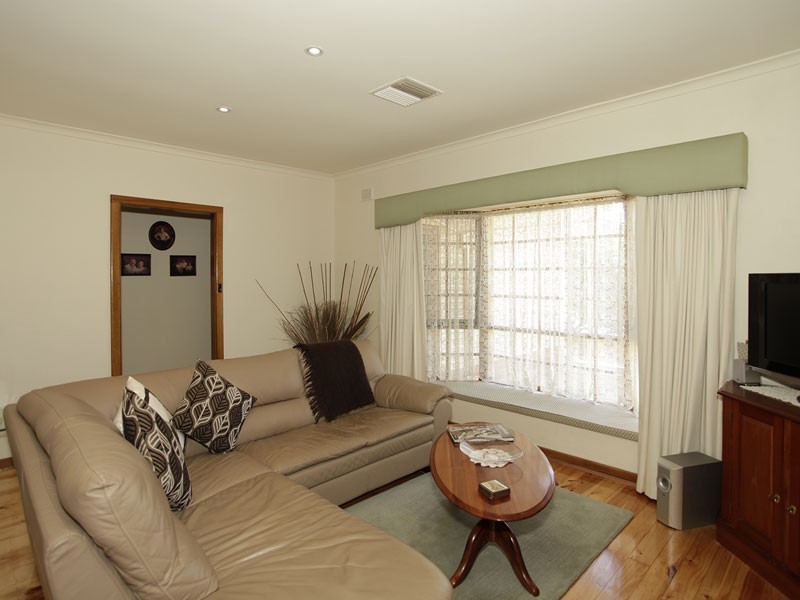 10 Ayr Street, Semaphore Park SA 5019
