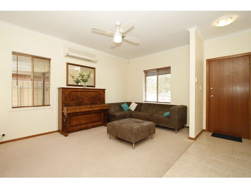 82 Oxford Street, Oakden SA 5086