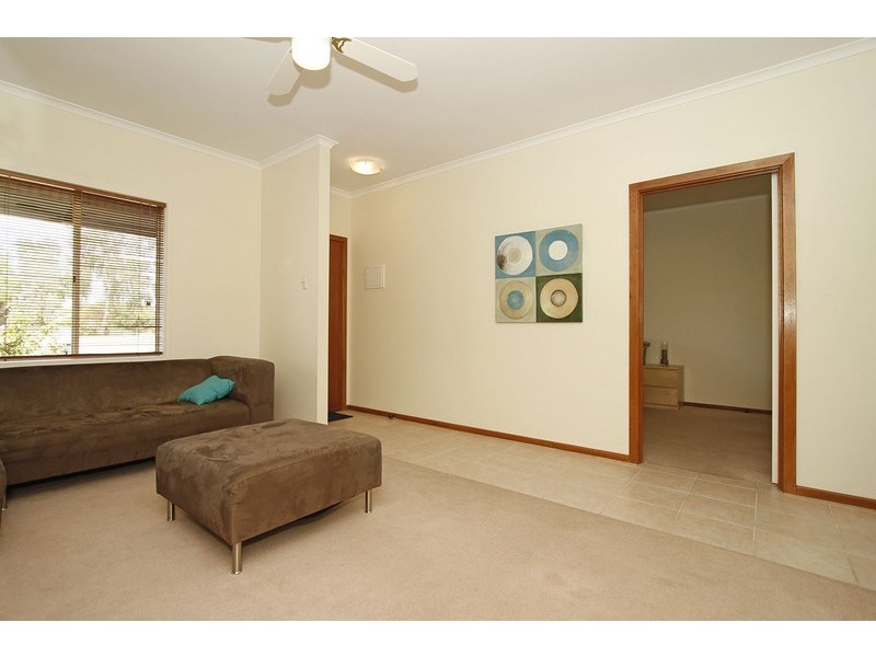 82 Oxford Street, Oakden SA 5086