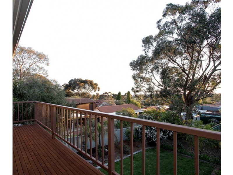 4 Pangari Drive, Fairview Park SA 5126