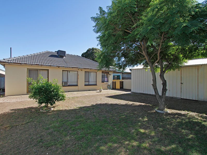 6 Reading Street, Clearview SA 5085