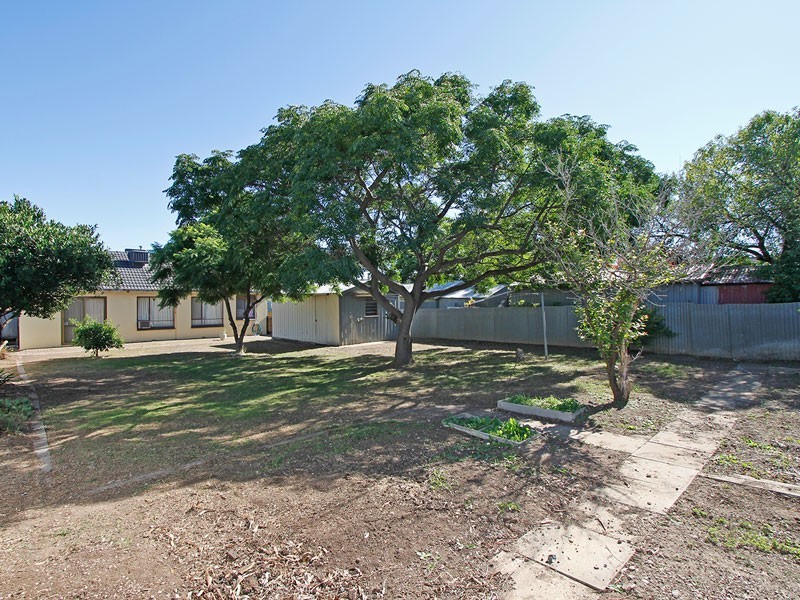 6 Reading Street, Clearview SA 5085