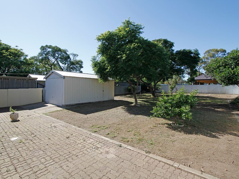 6 Reading Street, Clearview SA 5085