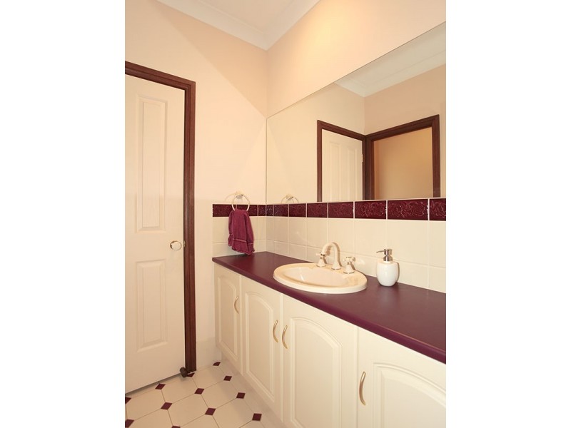 13 Outback Court, Walkley Heights SA 5098