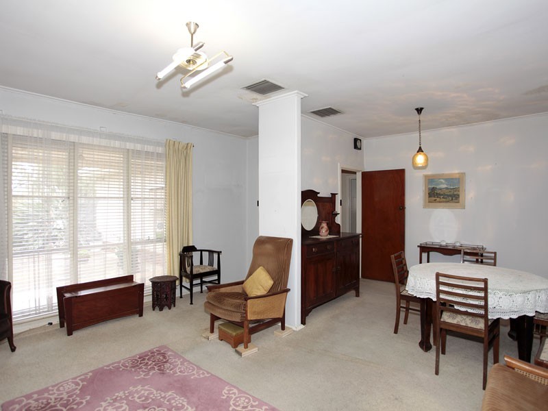 70 Leslie Avenue, Blair Athol SA 5084