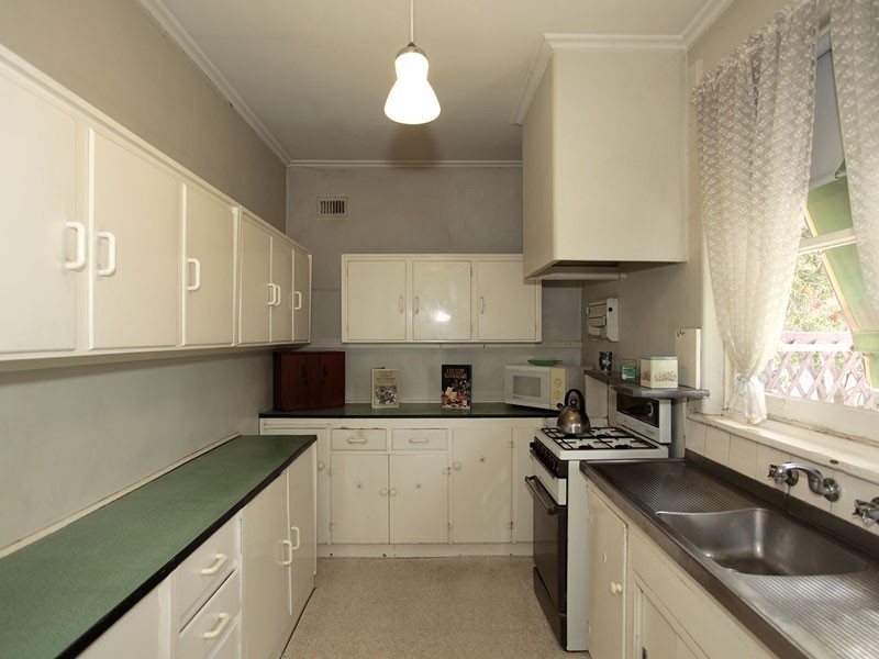 70 Leslie Avenue, Blair Athol SA 5084