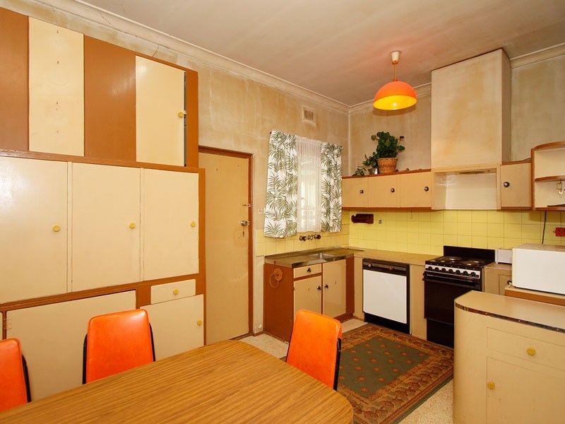 17 Emily Street, Woodville West SA 5011