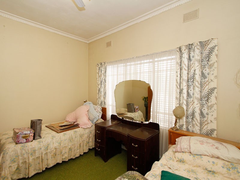 17 Emily Street, Woodville West SA 5011