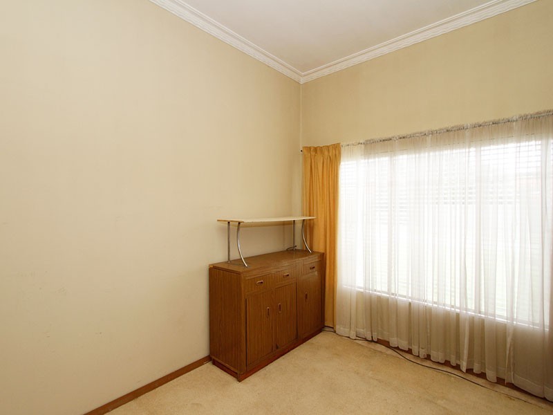 17 Emily Street, Woodville West SA 5011